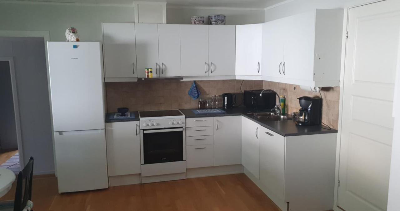 Nydelig Utsikt, Egen Leilighet Med To Parkeringer Movik  Dış mekan fotoğraf