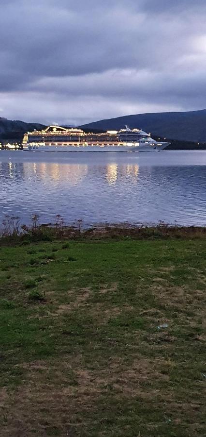 Nydelig Utsikt, Egen Leilighet Med To Parkeringer Movik  Dış mekan fotoğraf