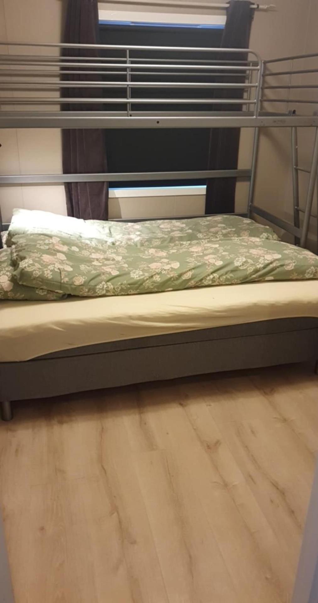 Nydelig Utsikt, Egen Leilighet Med To Parkeringer Movik  Dış mekan fotoğraf